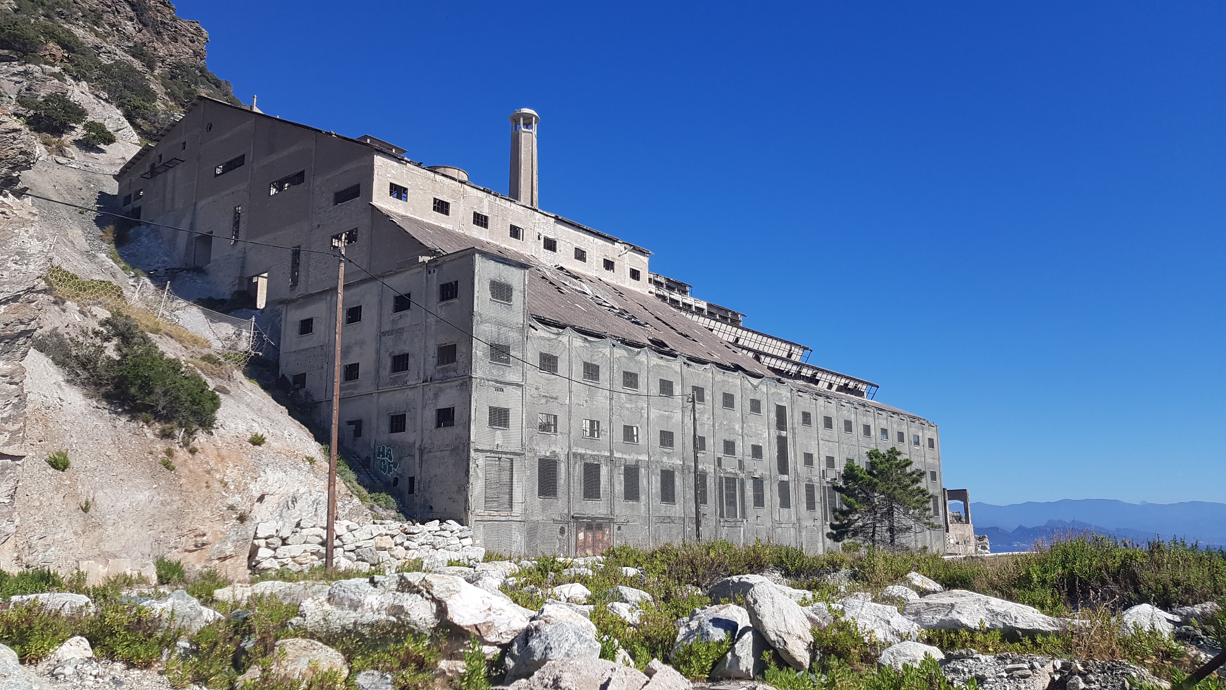 Ancienne Usine Amiante de Canari